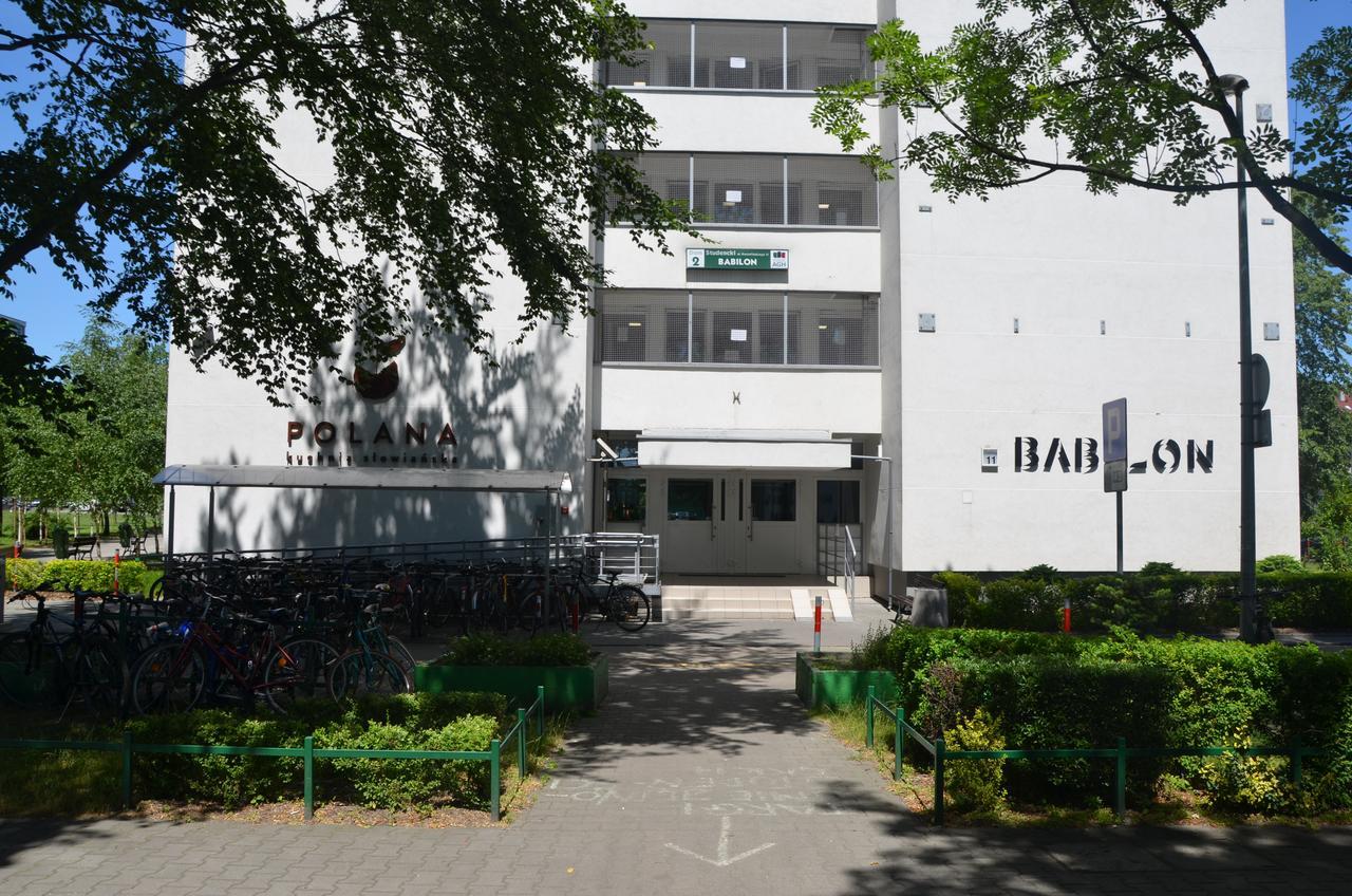 Babilon Hostel Krakow Bagian luar foto