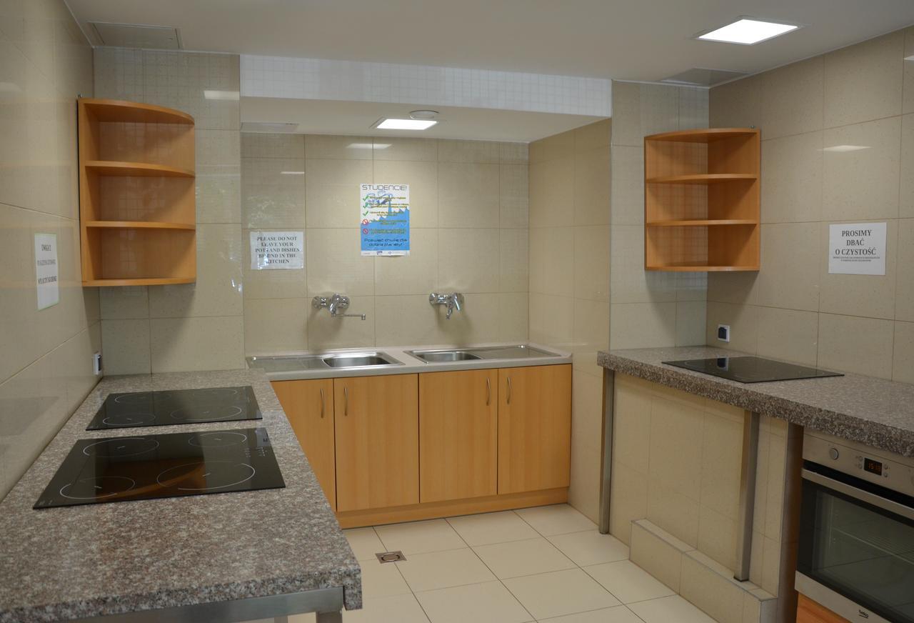 Babilon Hostel Krakow Bagian luar foto
