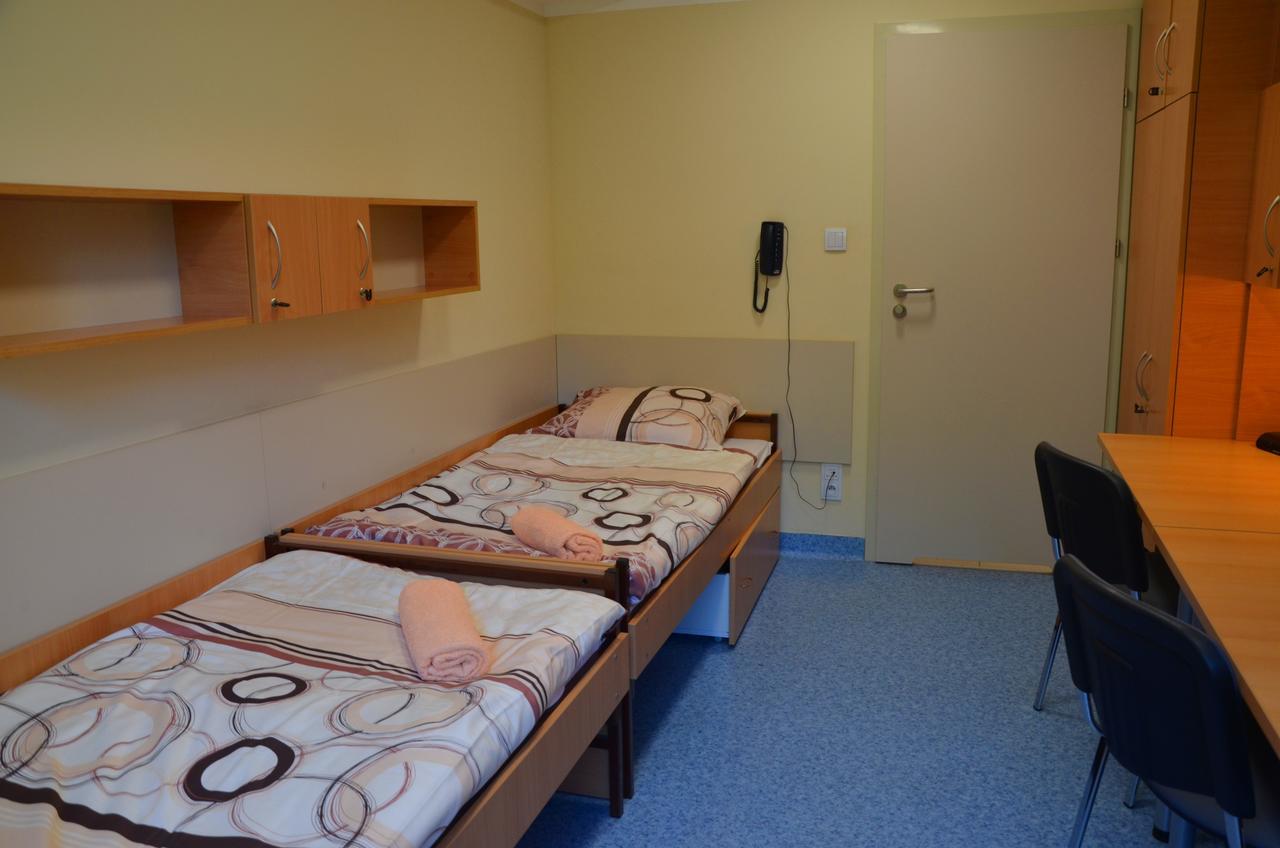 Babilon Hostel Krakow Bagian luar foto